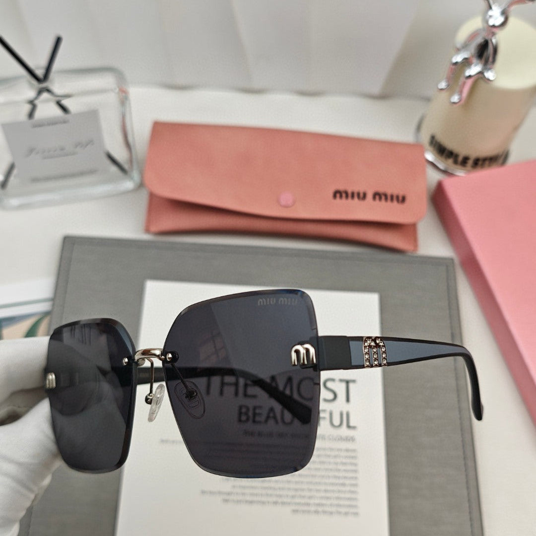 RUNWAY SQUARE SUNGLASSES 55507 IN ACETATE