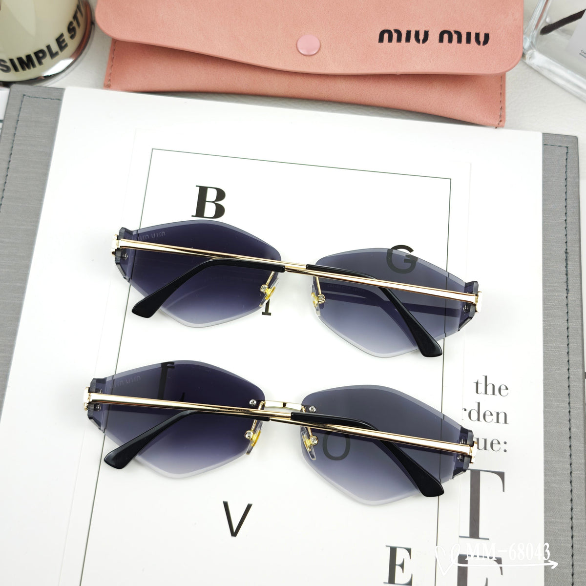 LOGO SUNGLASSES 68043 IN GOLD METAL GREY LENS