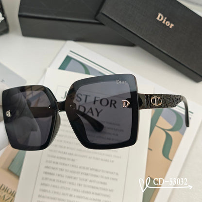 MONTAIGNE SUNGLASS 53032 IN ACETATE