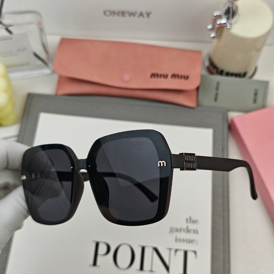 RUNWAY SQUARE SUNGLASSES 53044 IN ACETATE