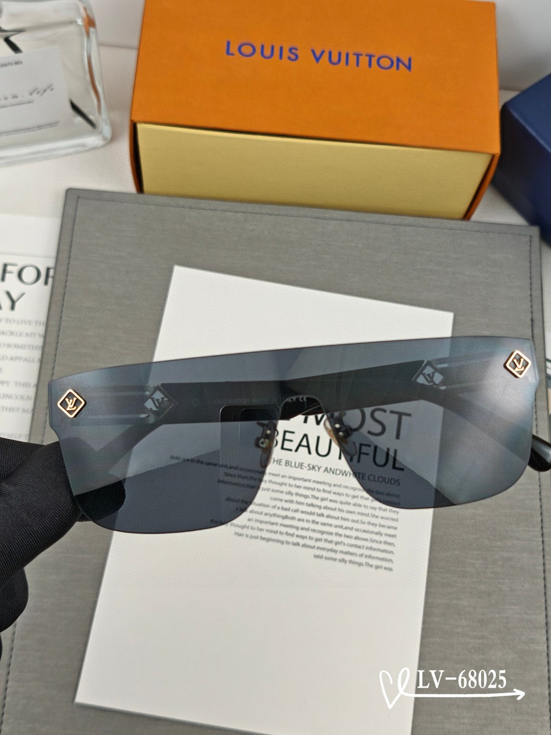 SUPERLIGHT SQUARE SUNGLASSES 68025 IN ACETATE