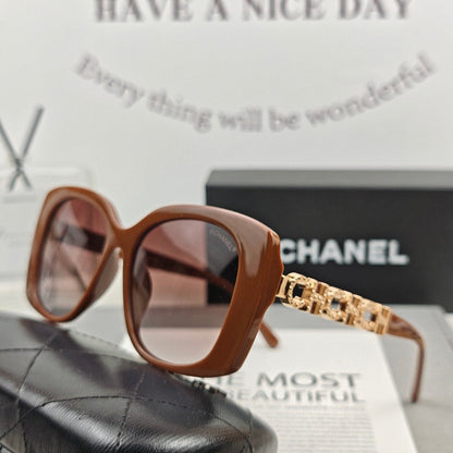 SQUARE SUNGLASSES 55133 IN ACETATE METAL FRAME