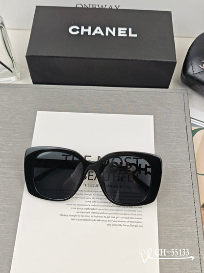 SQUARE SUNGLASSES 55133 IN ACETATE METAL FRAME