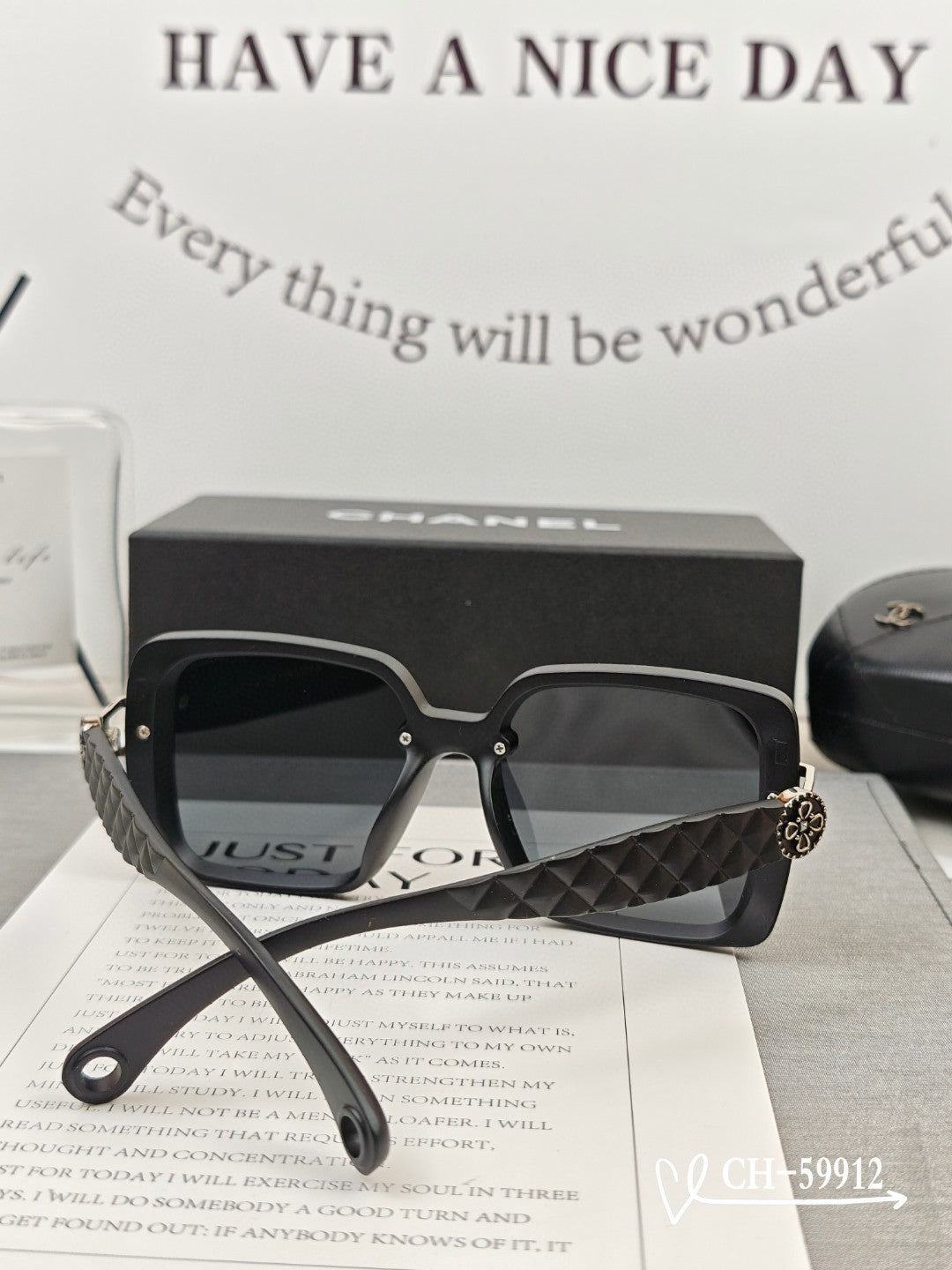 SQUARE SUNGLASSES 59912 IN ACETATE