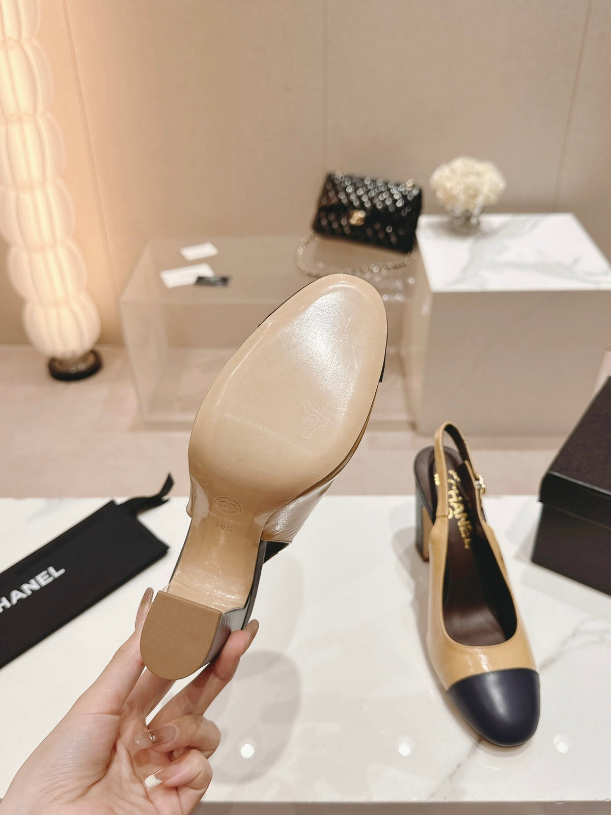HIGH SLINGBACKS PEANUT BROWN MIX BLACK SHEEPSKIN