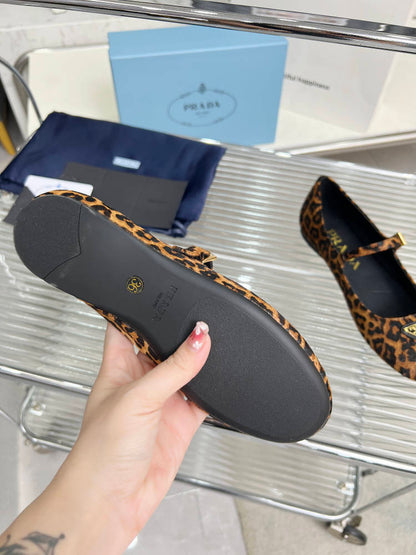 BALLET FLAT IN HONEY HORSEHAIR