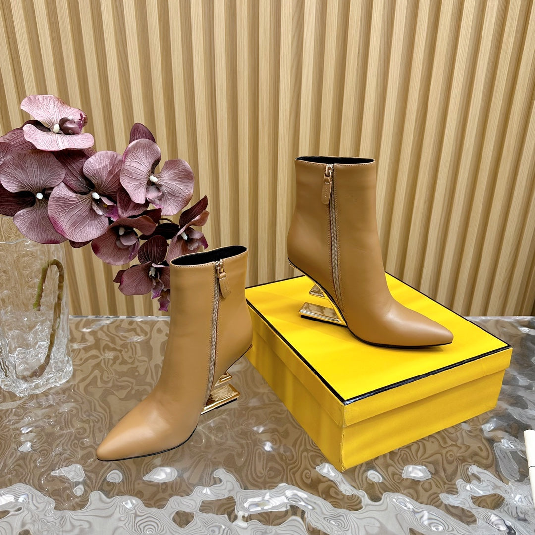 FENDI FIRST 80 MM BOOTS IN CIDER BROWN CALFSKIN WITH GOLD HARDWARE