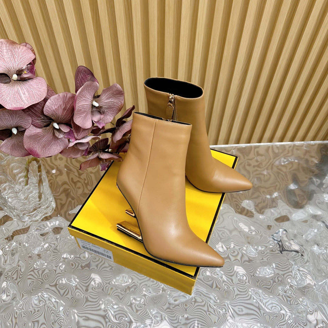 FENDI FIRST 80 MM BOOTS IN CIDER BROWN CALFSKIN WITH GOLD HARDWARE