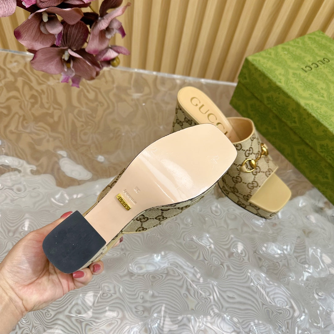 HORSEBIT SLIDE SANDAL IN ECRU BEIGE MONOGRAM CANVAS AND SHEEPSKIN LINING