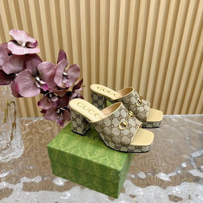 HORSEBIT SLIDE SANDAL IN ECRU BEIGE MONOGRAM CANVAS AND SHEEPSKIN LINING