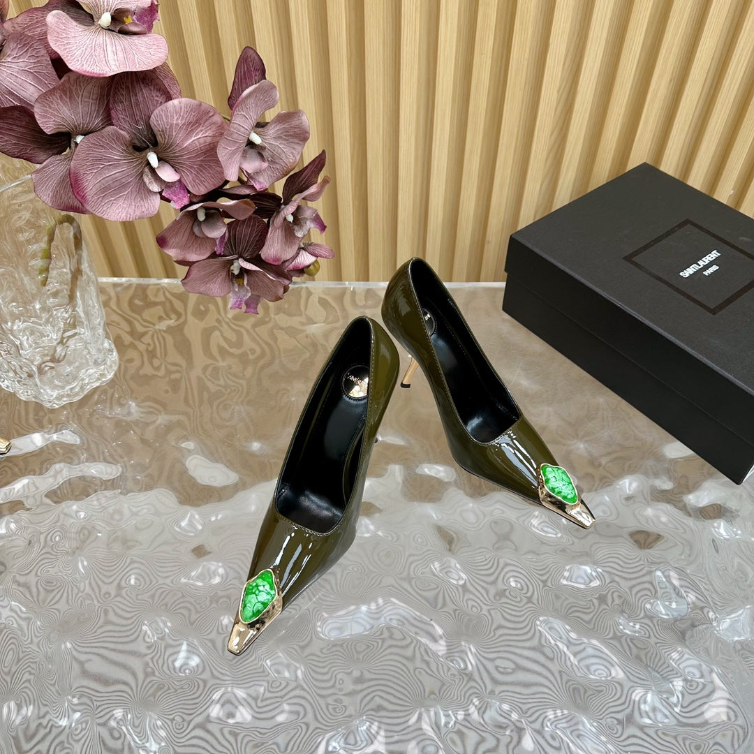 GREEN GEM-STUDDED HIGH PUMPS IN ARMY GREEN PATENT CALFSKIN