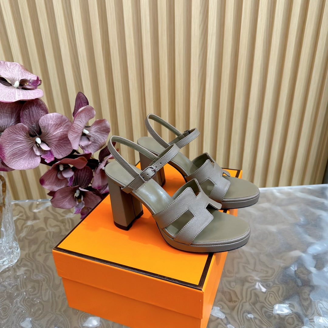 JAZZ 90 SANDAL IN WOOD BROWN CALFSKIN