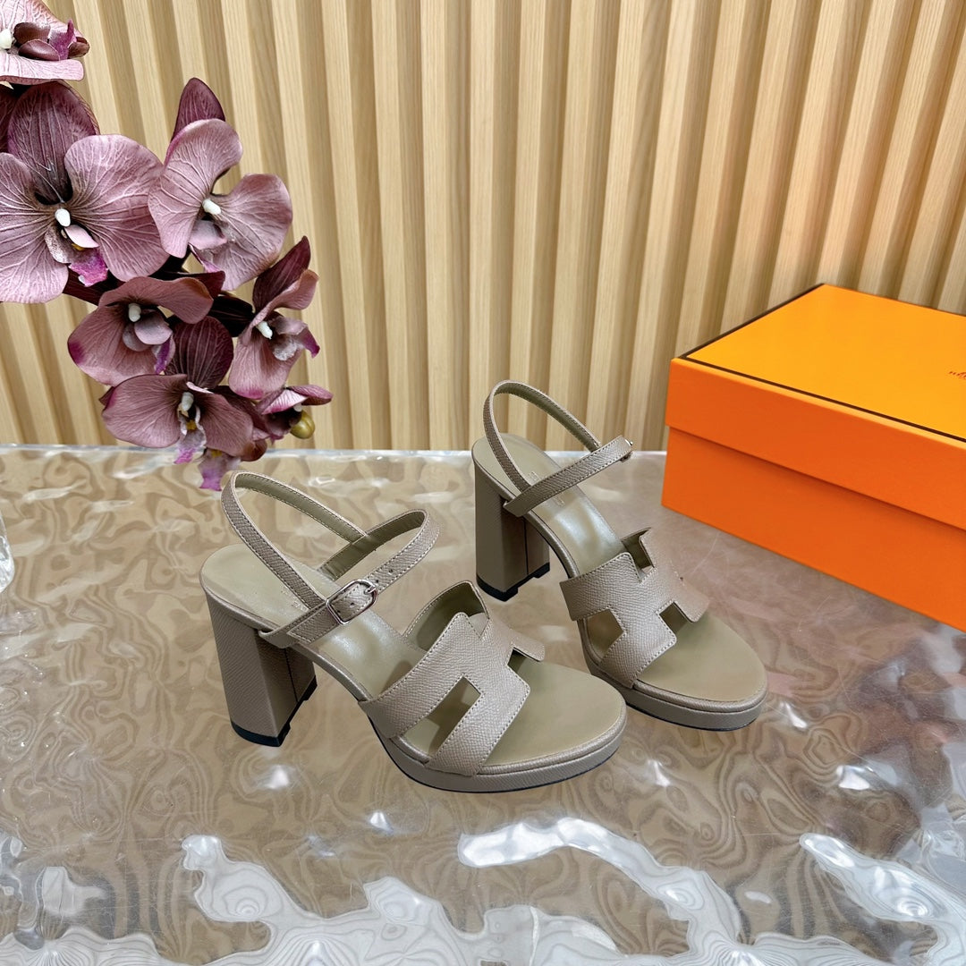 JAZZ 90 SANDAL IN WOOD BROWN CALFSKIN