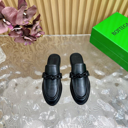 OPEN-BACK LOAFER REALISED IN BLACK SOFT CALFSKIN