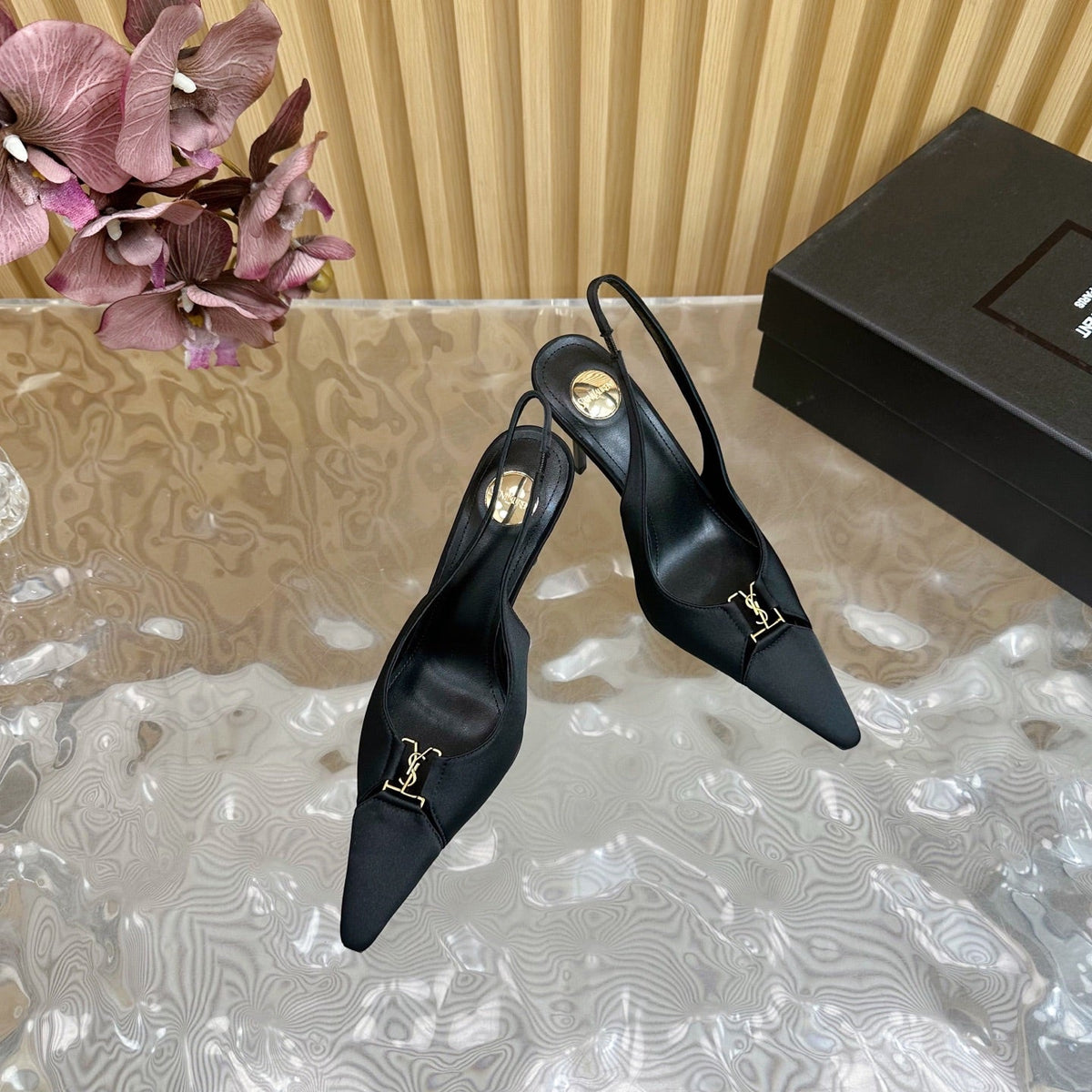 BABYLONE SLINGBACK PUMPS IN BLACK SILK