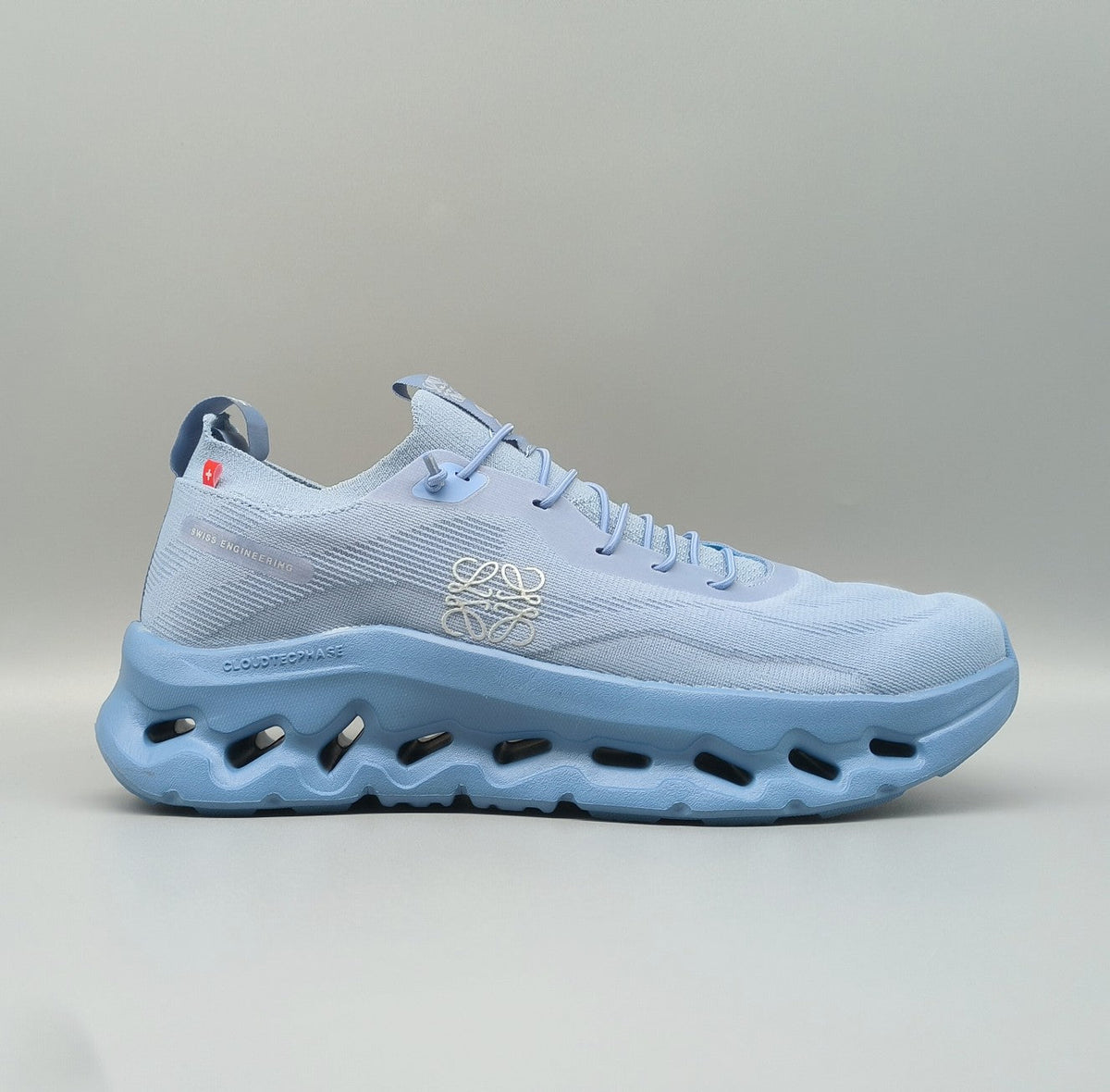 CLOUDTILT SNEAKER IN BABY BLUE RECYCLED POLYESTER