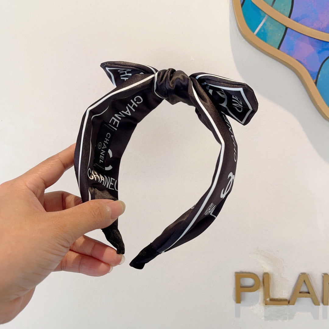 BLACK MIX WHITE SILK HAIRBAND 358257