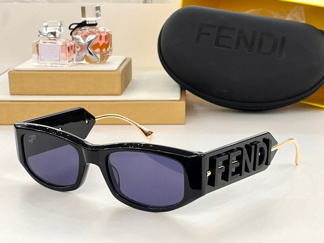EMBOSSED LOGO ROMA RECTANGULAR FRAME SUNGLASSES FE40108U IN ACETATE