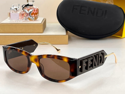 EMBOSSED LOGO ROMA RECTANGULAR FRAME SUNGLASSES FE40108U IN ACETATE