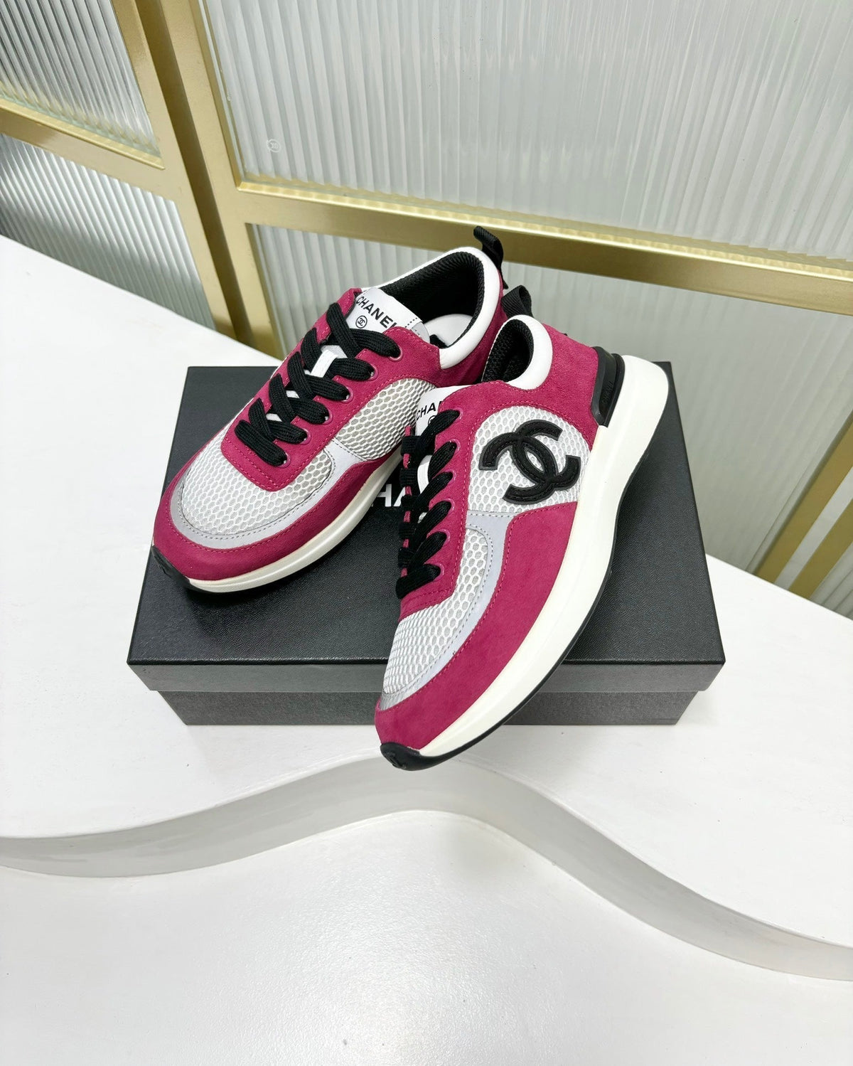 SNEAKER IN BARBIE PINK SUEDE AND GREY BREATHABLE MESH