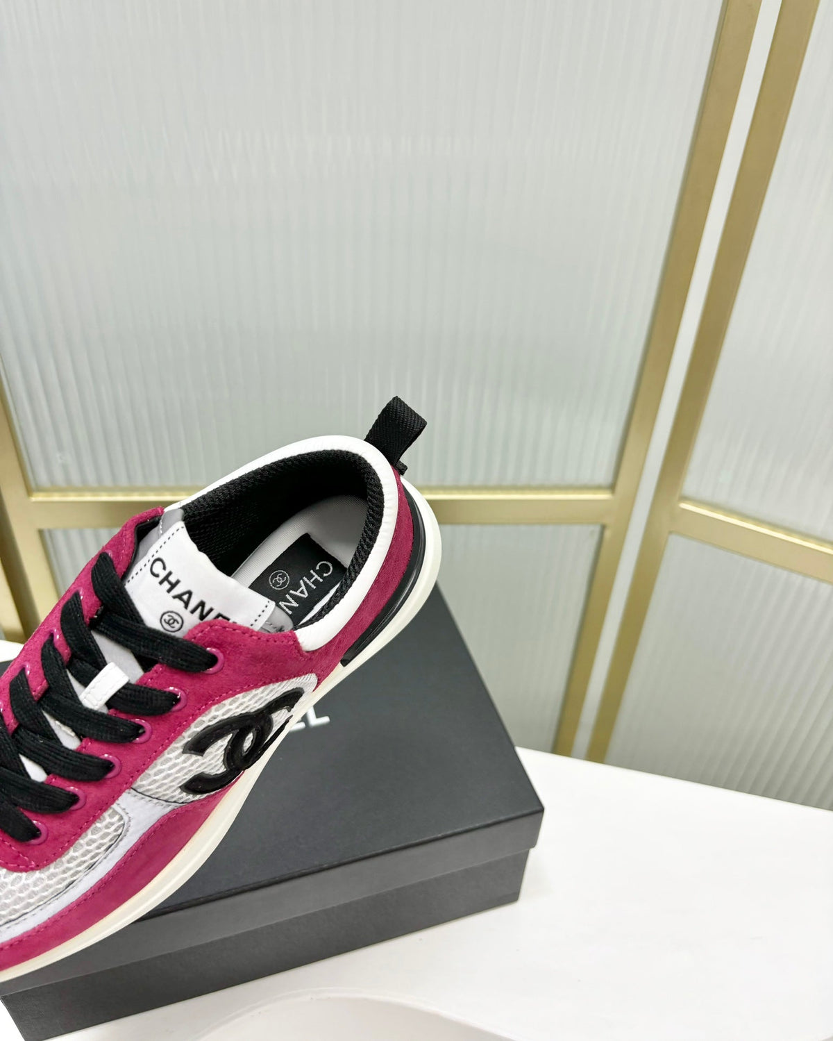 SNEAKER IN BARBIE PINK SUEDE AND GREY BREATHABLE MESH