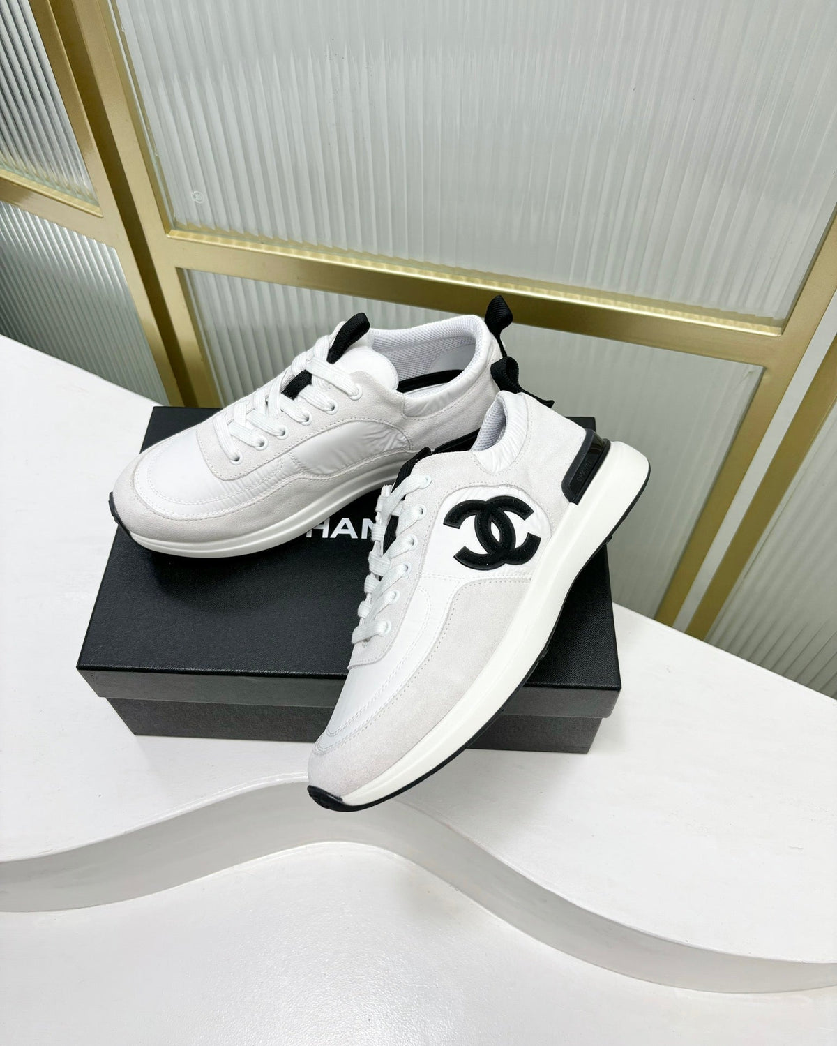 SNEAKER IN WHITE MIX GREY SUEDE