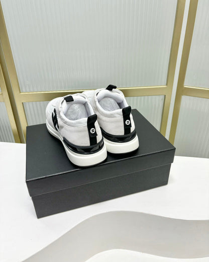 SNEAKER IN WHITE MIX GREY SUEDE