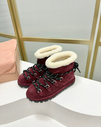 LACE-UP ANKLE BOOTS IN BERRY RED SUEDE AND FLEECE LINING