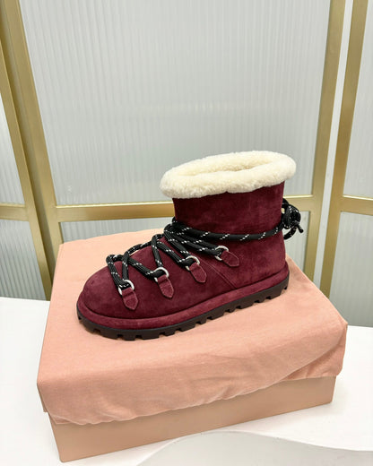 LACE-UP ANKLE BOOTS IN BERRY RED SUEDE AND FLEECE LINING