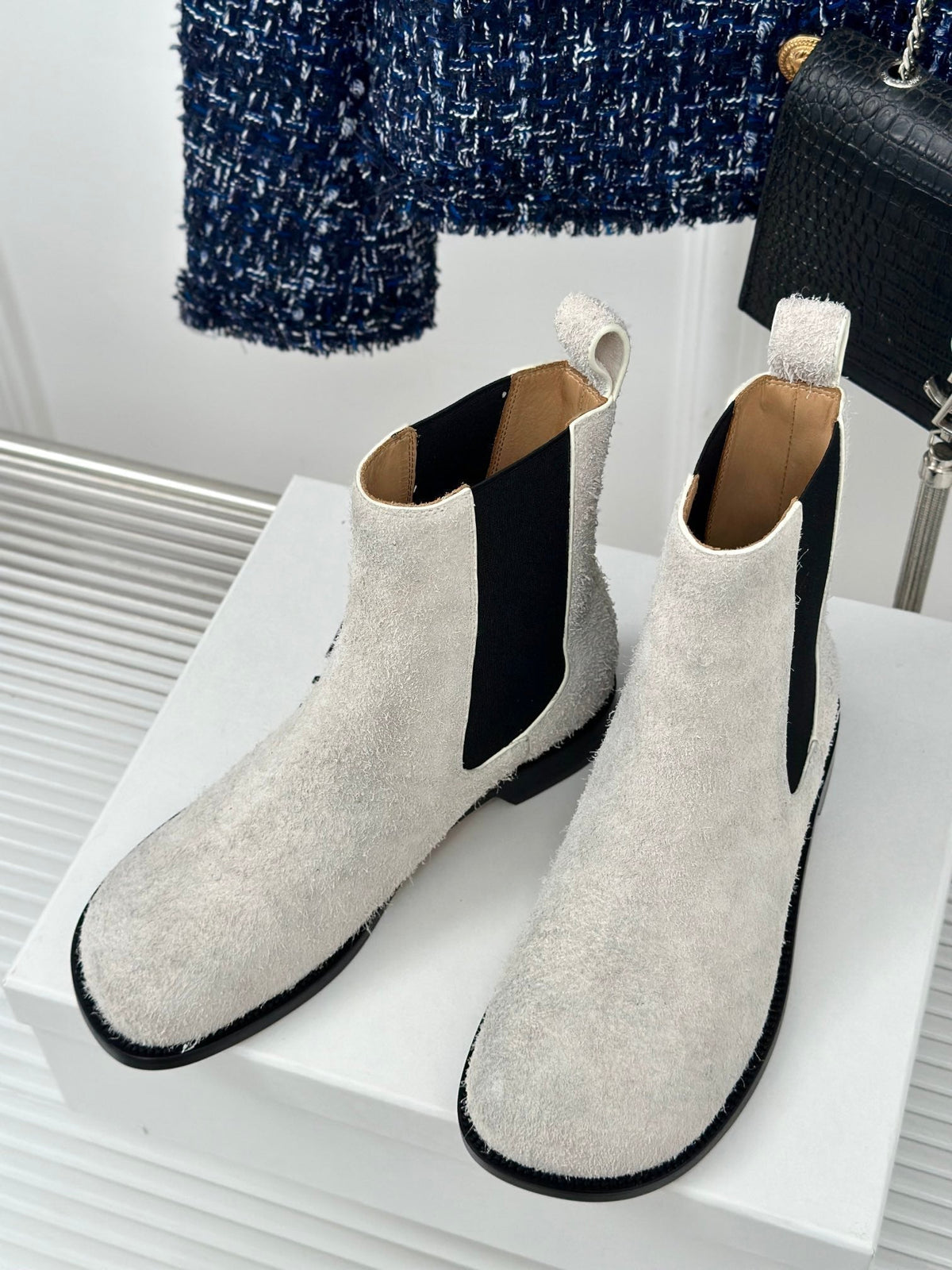 LW CAMPO CHELSEA BOOT WHITE BRUSHED SUEDE