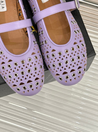 MARY JANE IN PASTEL GRAY CALFSKIN