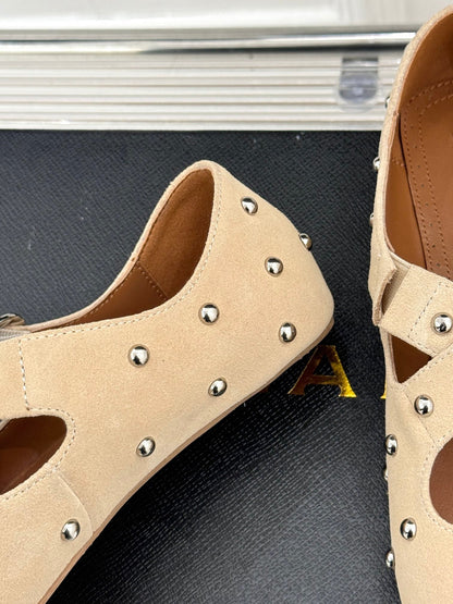 CROSSED STRAP BALLET FLATS IN TUSCAN BEIGE SUEDE