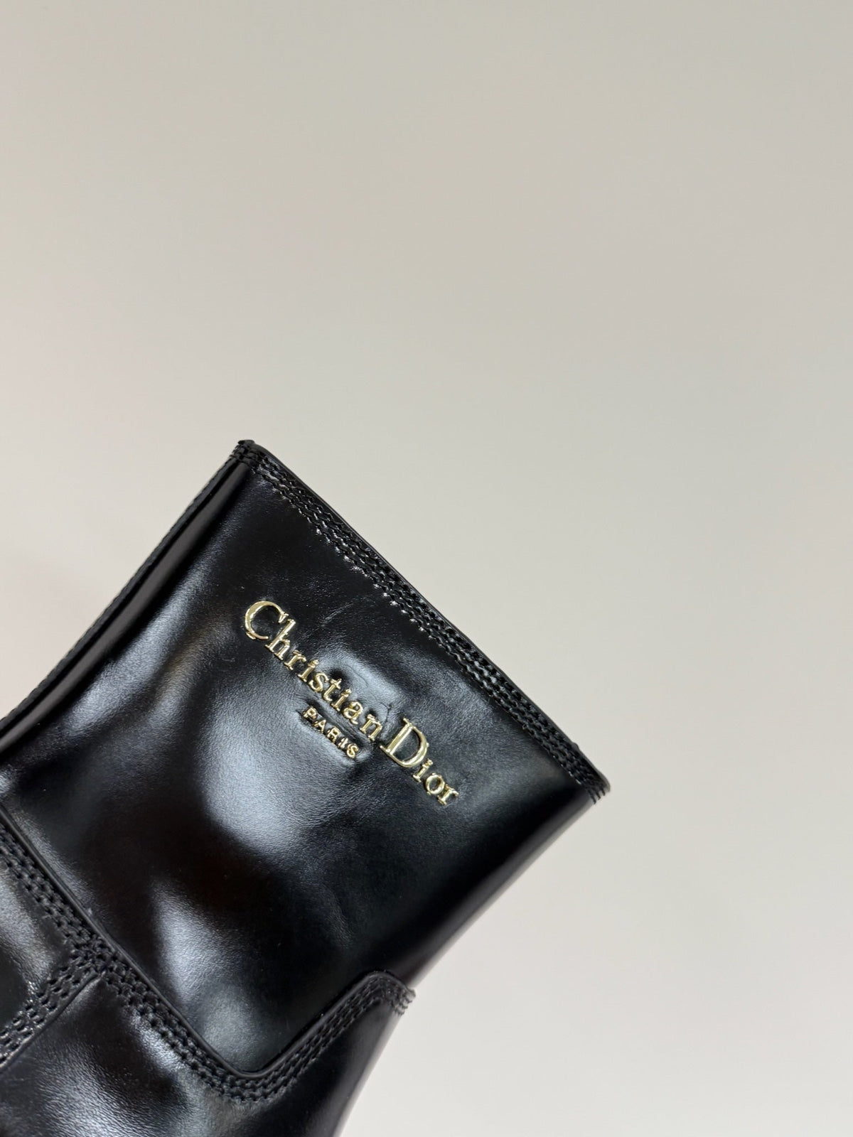 D-TOWN ANKLE BOOTS IN BLACK PATENT CALFSKIN