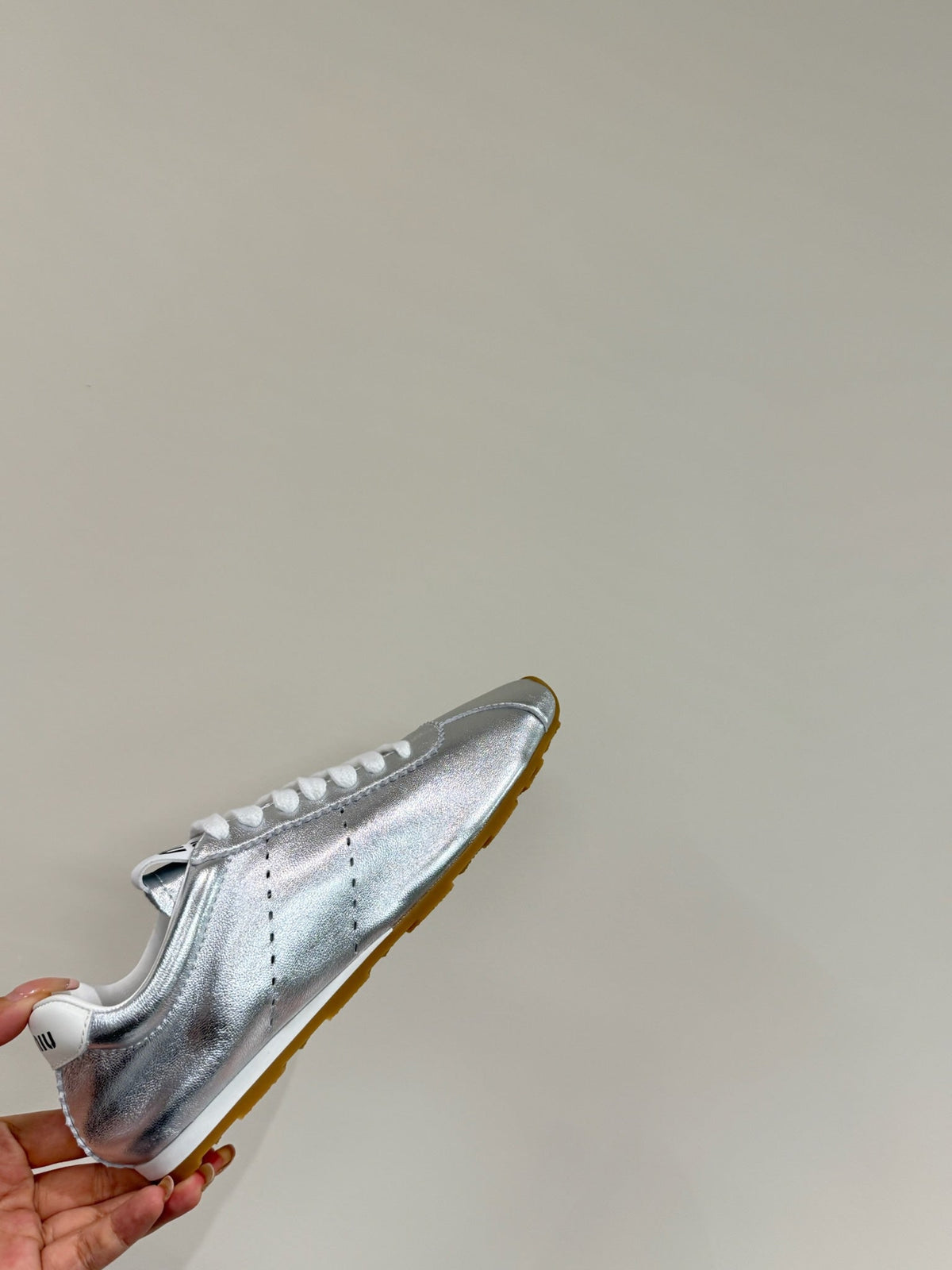 PLUME NAPPA SNEAKERS IN SILVER LAMBSKIN