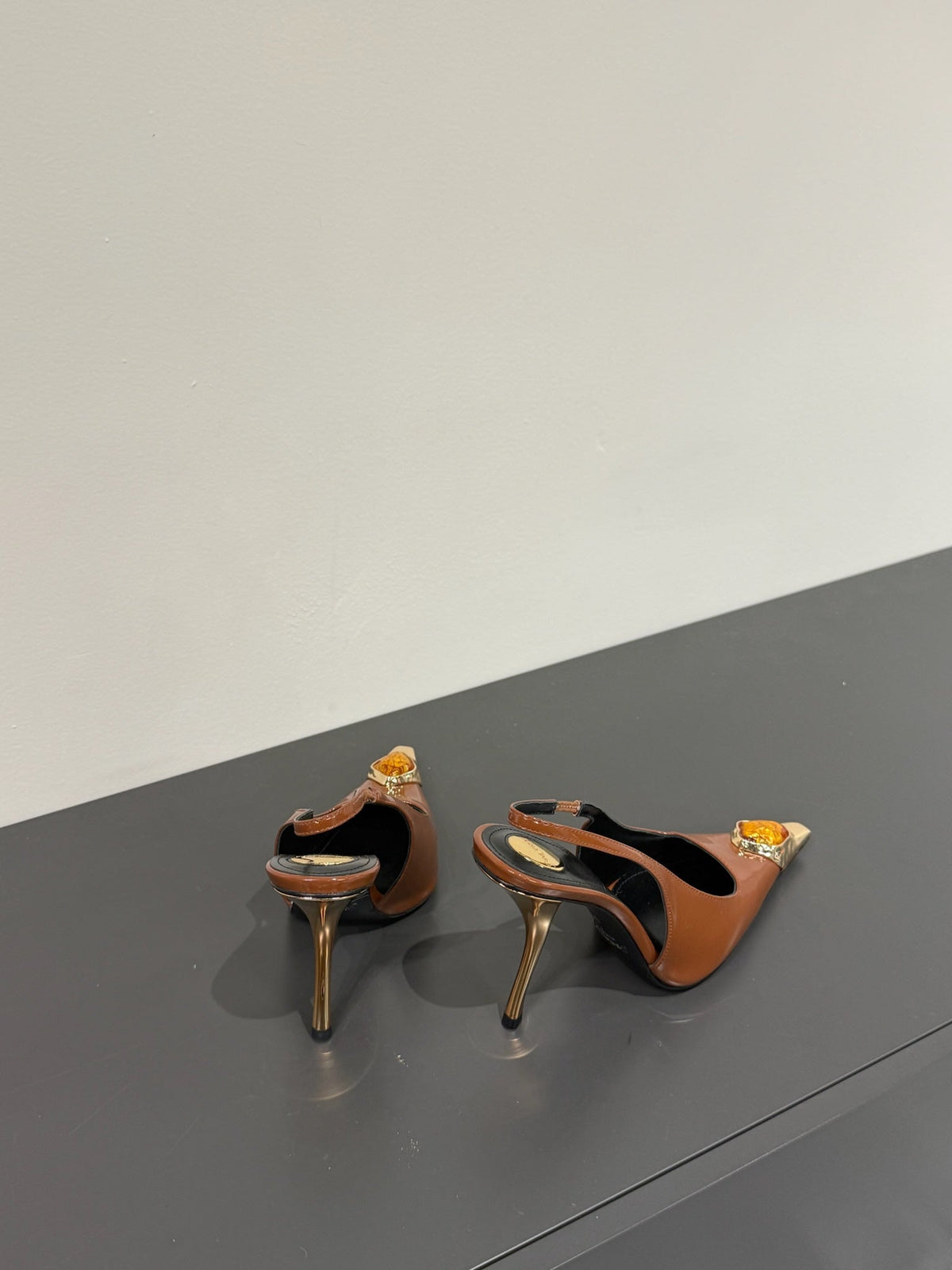 ORANGE GEM-STUDDED SLINGBACK PUMPS IN BRONZE BROWN PATENT CALFSKIN