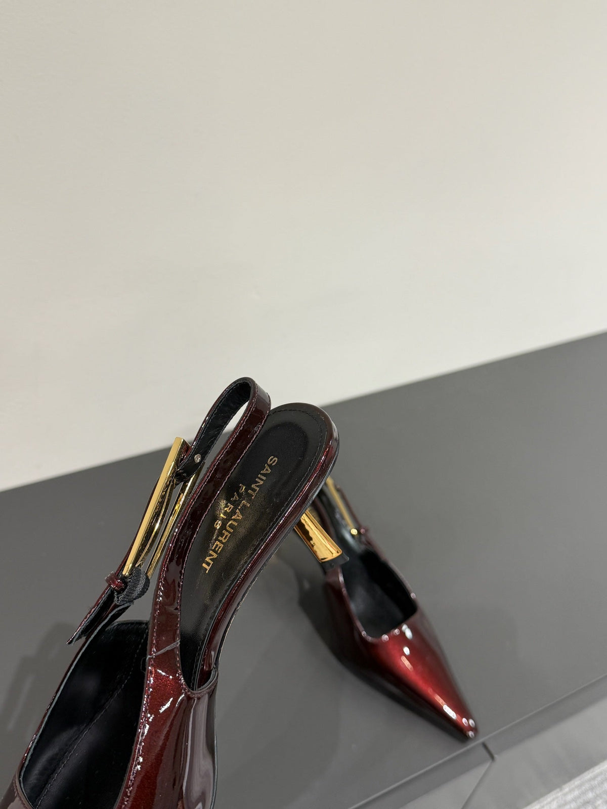 LEE SLINGBACK MID PUMPS IN WINE RED SHINY CALFSKIN