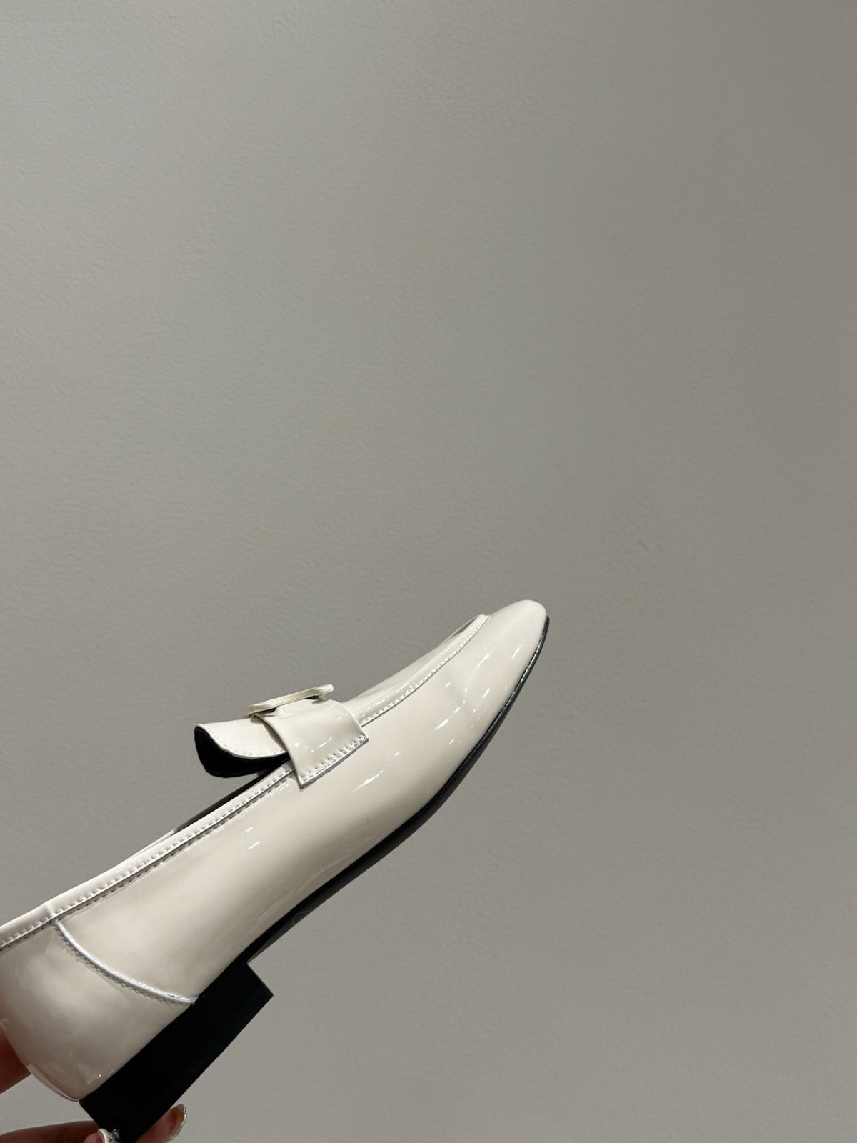TRIOMPHE LOAFERS IN WHITE PATENT CALFSKIN