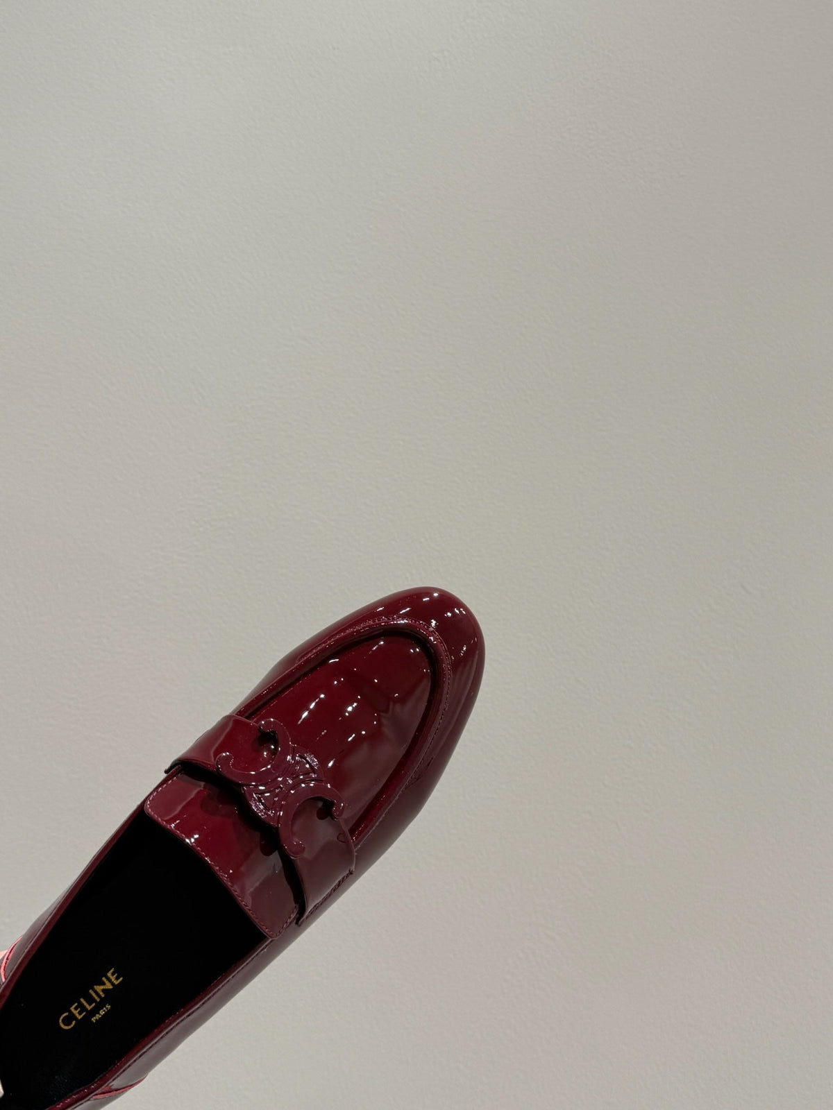TRIOMPHE LOAFERS IN MAROON RED PATENT CALFSKIN