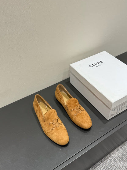 LOAFERS IN PEANUT BROWN SUEDE EMBROIDERED LOGO