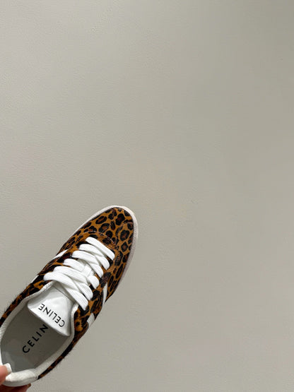 JOGGER LOW LACE-UP SNEAKER IN LEOPARD PRINTED HAIRY CALFSKIN