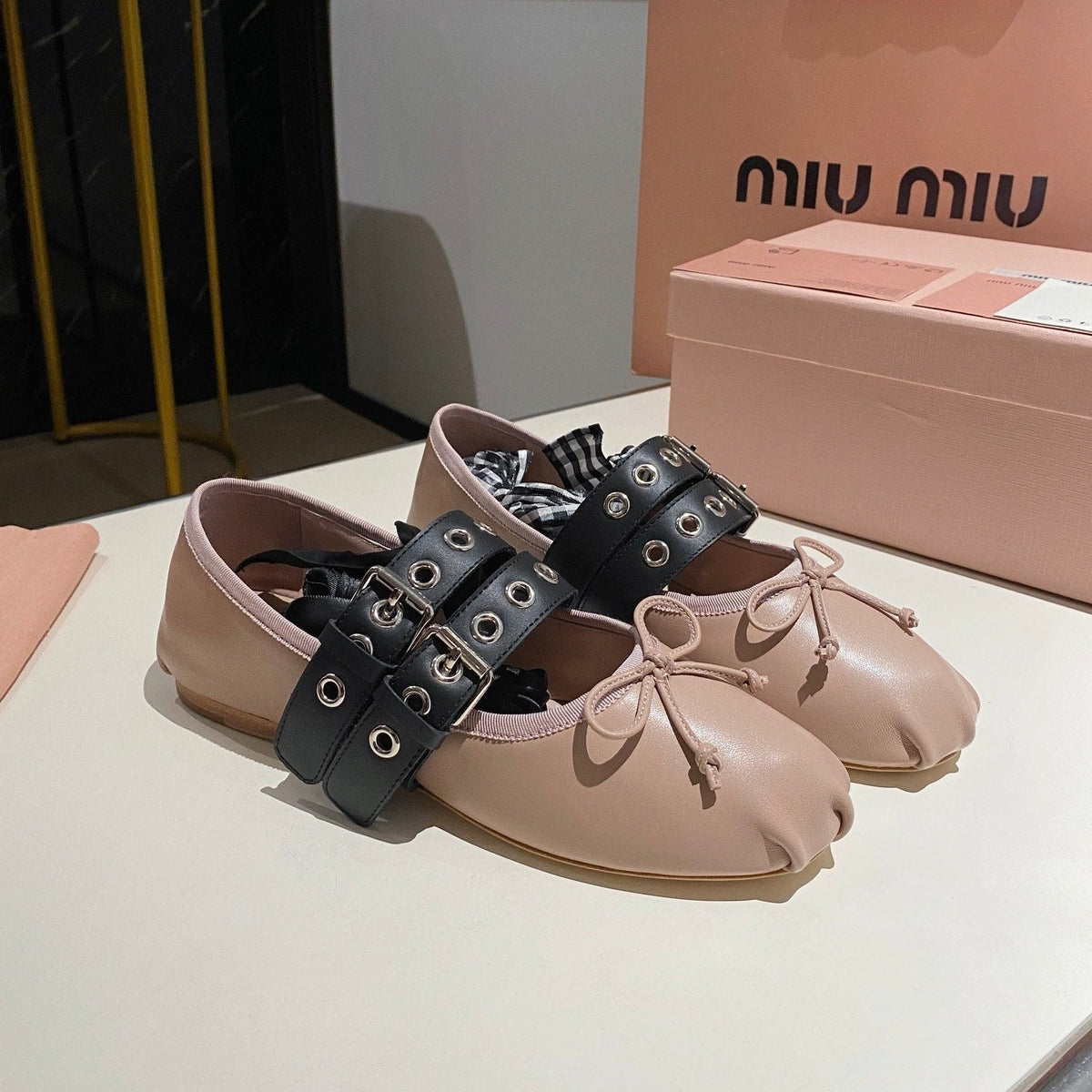BALLET FLAT SHOES PINK NUDE LAMBSKIN WITH UNIQUE BLACK STRAPS