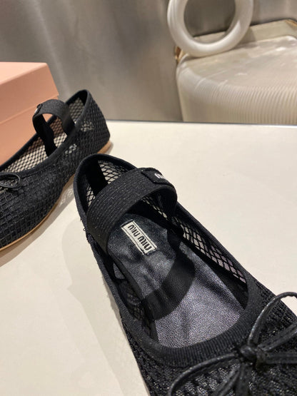 MARY JANE FLAT IN BLACK MESH