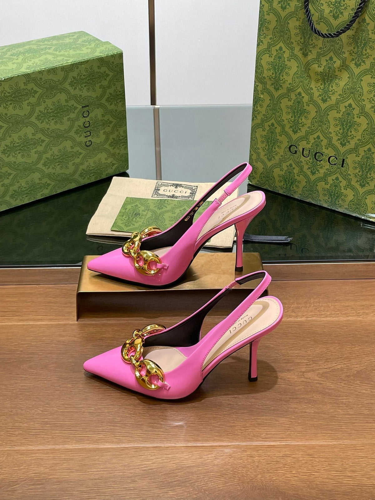 GG HIGH SLINGBACK 10.5 CM IN FUSICA PINK GLOSSY CALFSKIN WITH GOLD HARDWARE