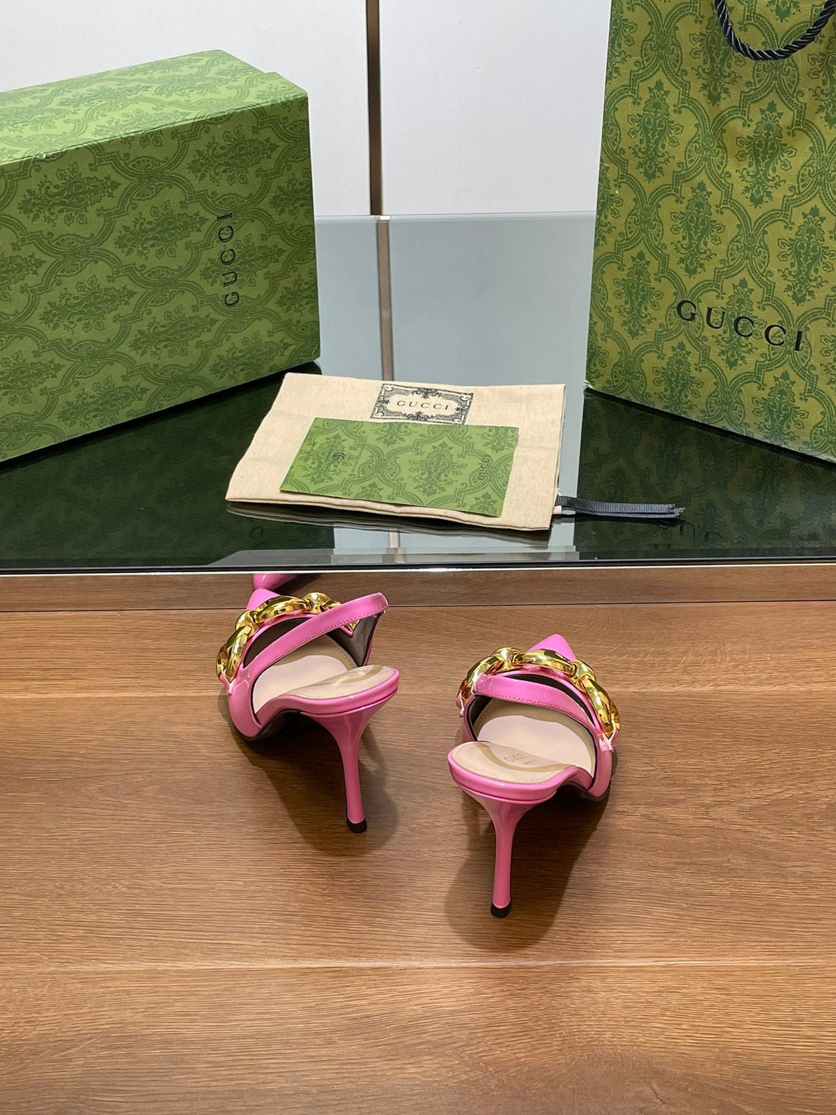 GG HIGH SLINGBACK 10.5 CM IN FUSICA PINK GLOSSY CALFSKIN WITH GOLD HARDWARE