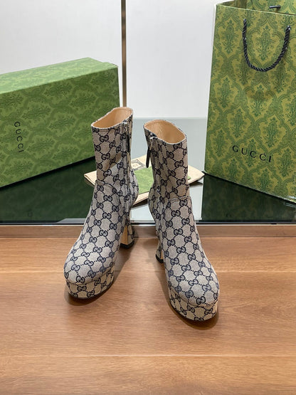 GG SHORT BOOTS 11.5 CM IN BLACK MIX BEIGE MONOGRAM JACQUARD FABRIC