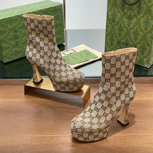 GG SHORT BOOTS 11.5 CM IN CAMEL BROWN MONOGRAM JACQUARD FABRIC