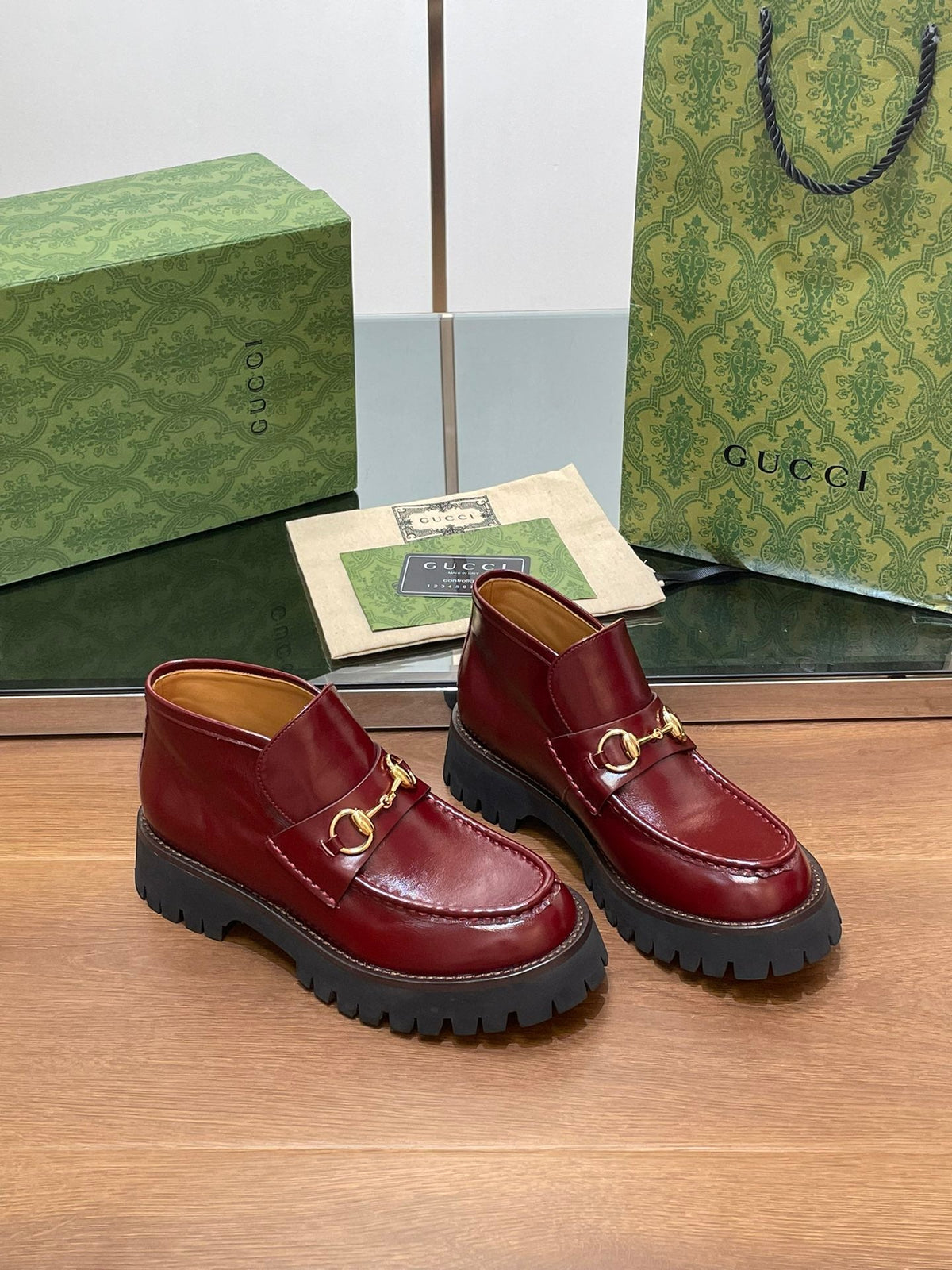 HORSEBIT ANKLE BOOTS 4.5CM IN BURGUNDY RED CALFSKIN