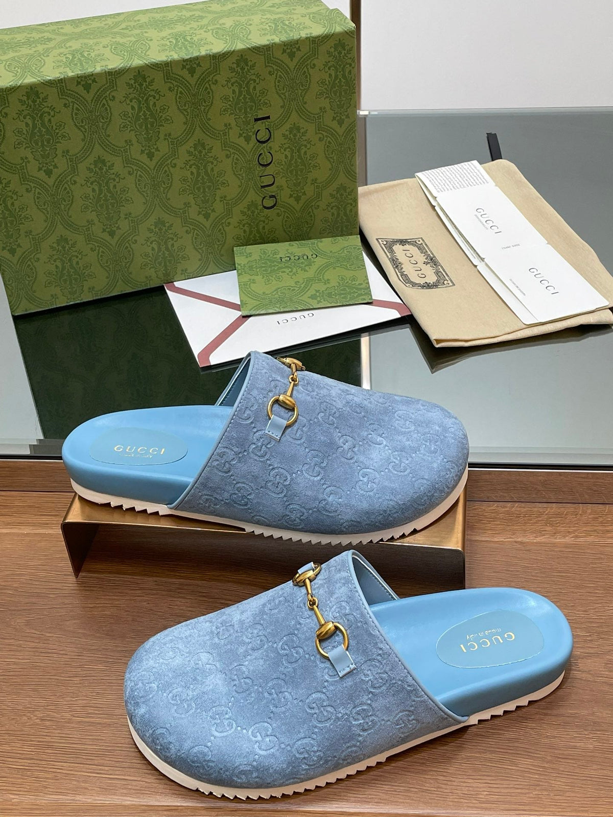 GG HORSEBIT MULE IN LIGHT BLUE EMBOSSED SUEDE AND SHEEPSKIN LINING