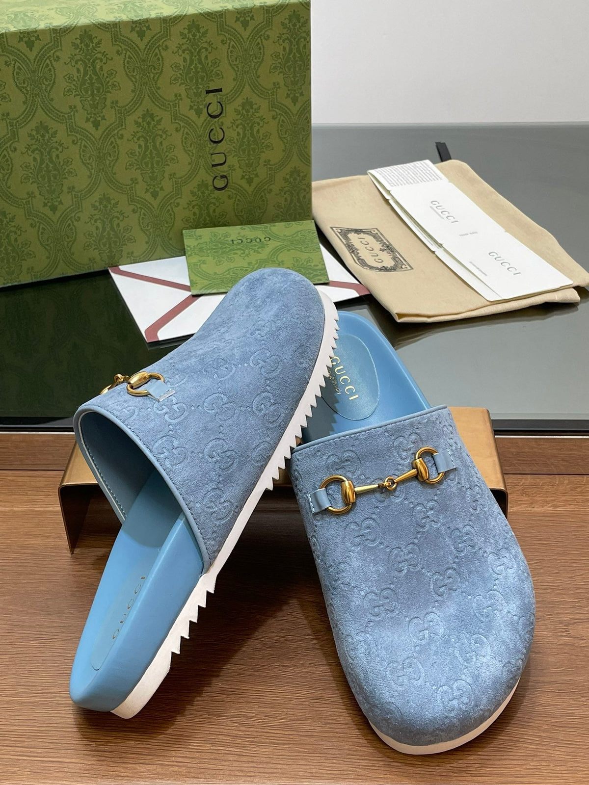 GG HORSEBIT MULE IN LIGHT BLUE EMBOSSED SUEDE AND SHEEPSKIN LINING