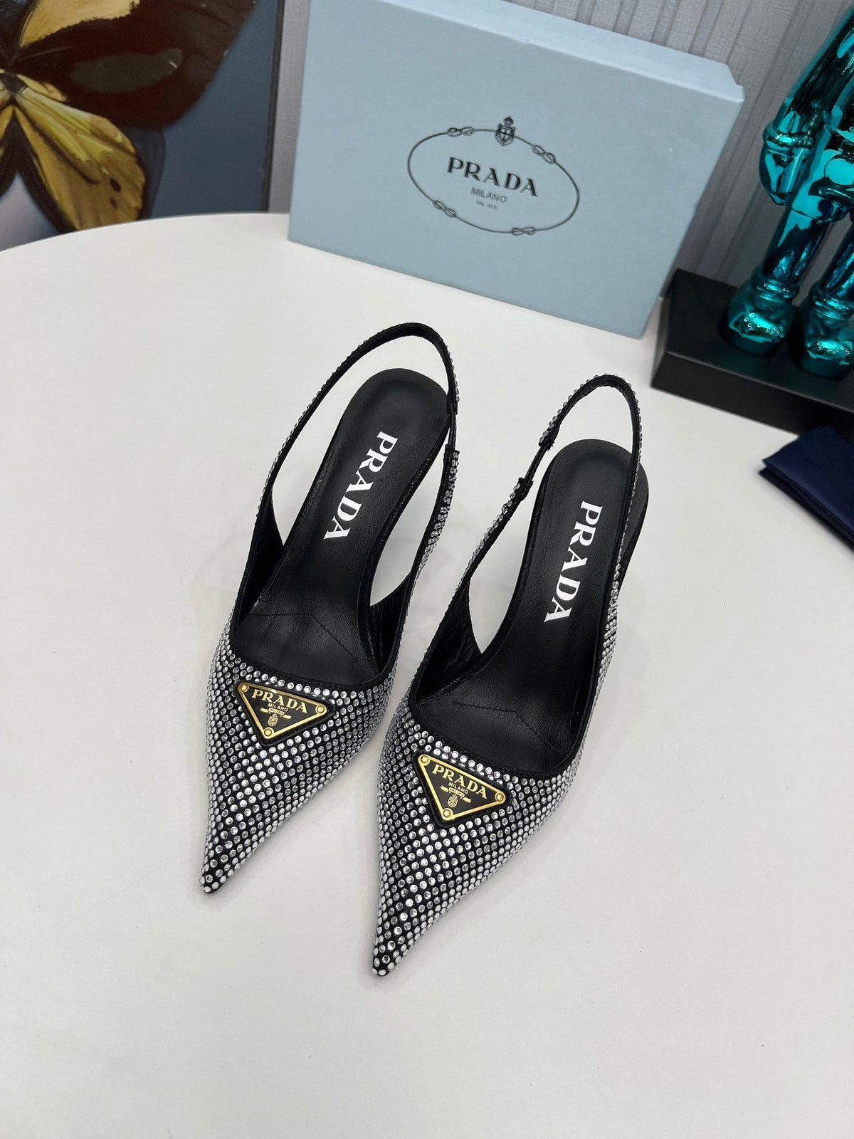HIGH-HEEL SLING BACK PUMPS IN BLACK SATIN WITH WHITE CRYSTALS